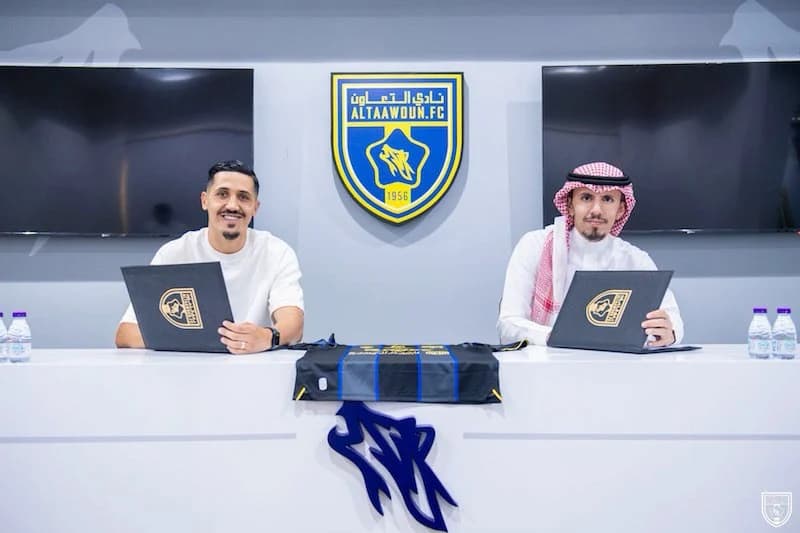 التعاون السعودي يتعاقد مع فيصل فجر