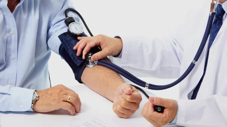إهمال علاج الضغط المرتفع قد يزيد من خطر الإصابة بألزهايمر