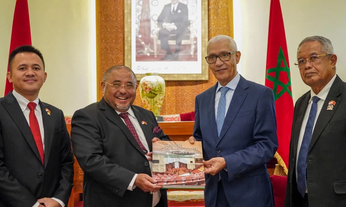 توطيد التعاون البرلماني محور مباحثات الطالبي العلمي مع رئيس مجموعة الصداقة الإندونيسية-المغربية