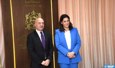تنصيب أديب بن إبراهيم كاتب الدولة المكلف بالإسكان