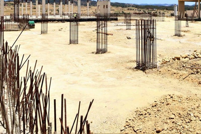 هل تنهي انتقادات الوالي للمنتخبين فوضى التجزئ السري في مدينة طنجة؟
