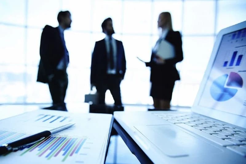 كيف يعزز المغرب ثقة المستثمرين الأجانب عبر ضمانات "العدالة التجارية"؟