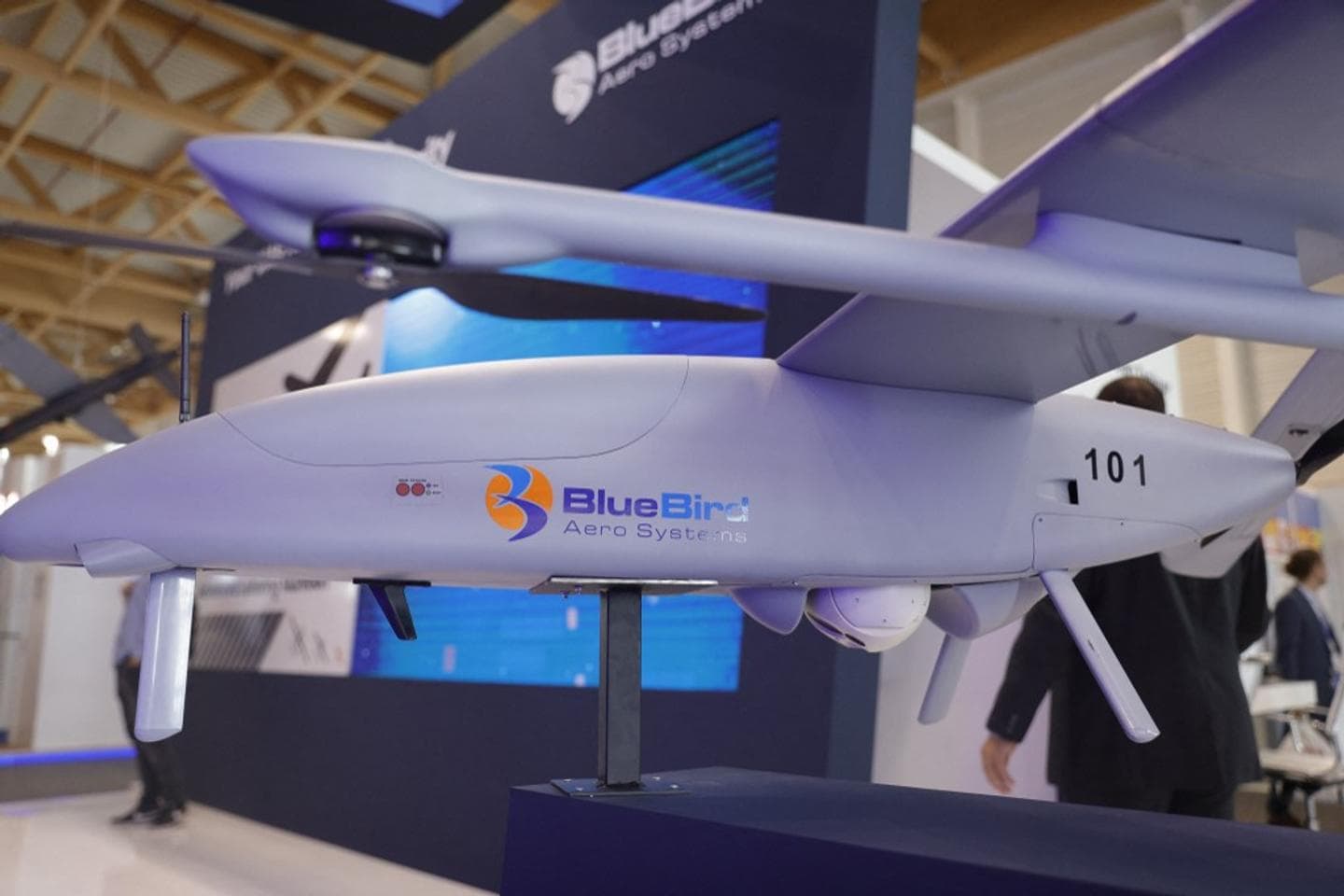 المغرب يطلق مشروع تصنيع الطائرات المسيرة مع BlueBird Aero Systems