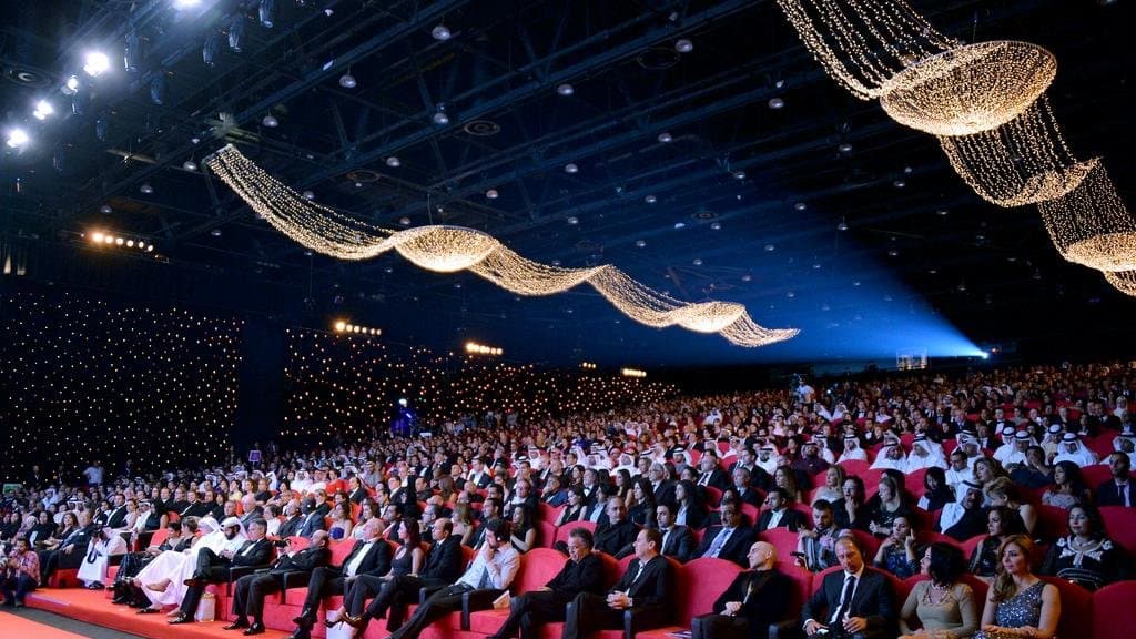 دبي تحتفي بتميز الضنايا و"مريم"