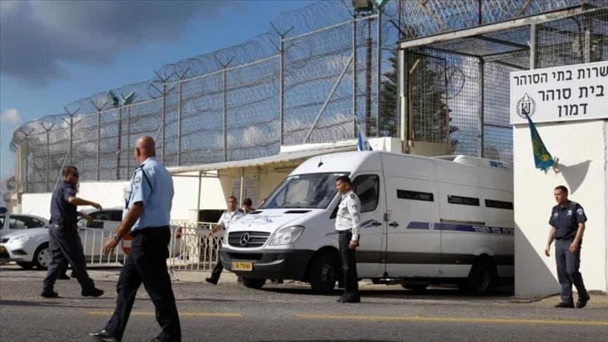 إسرائيل تؤجل الإفراج عن 110 معتقلين فلسطينيين