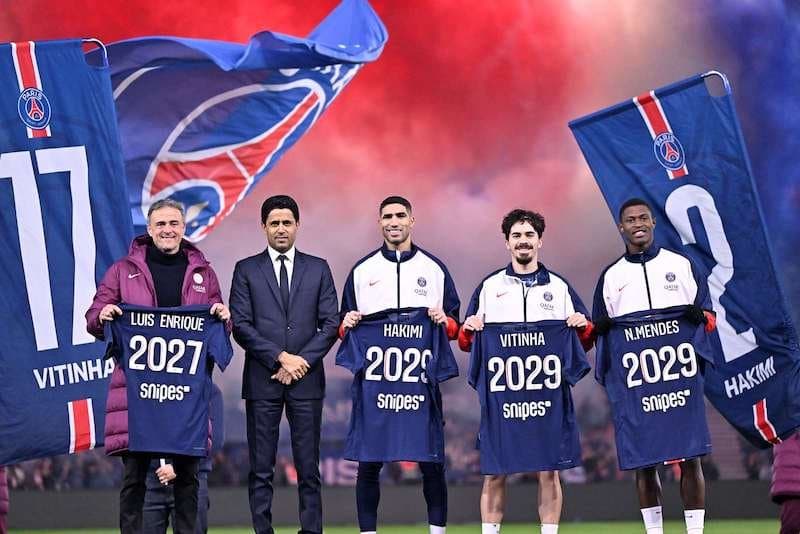 باريس سان جيرمان يُجدد عقد أشرف حكيمي حتى 2029
