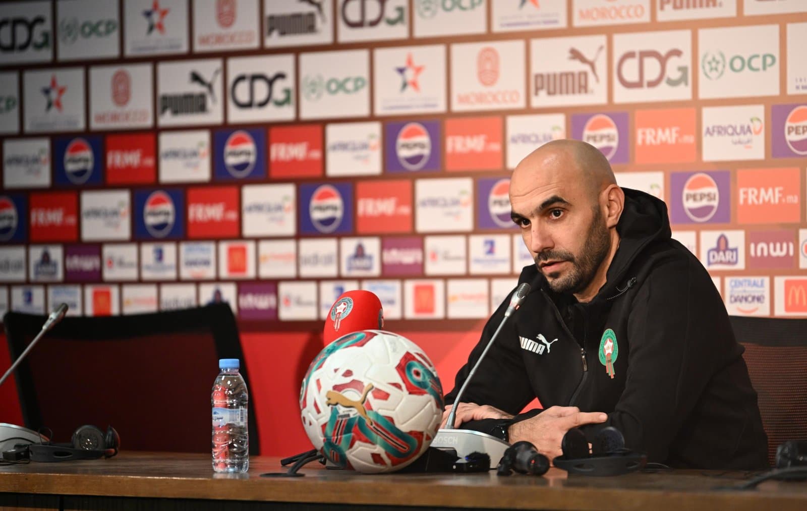 الركراكي: هدفنا التأهل المبكر إلى كأس العالم 2026 في التصفيات الإفريقية