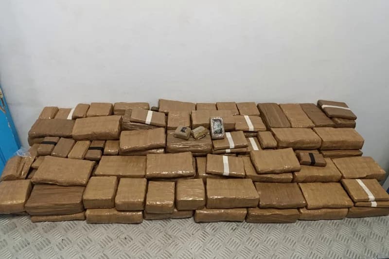 إحباط عبور "شحنة شيرا" إلى سبتة‎