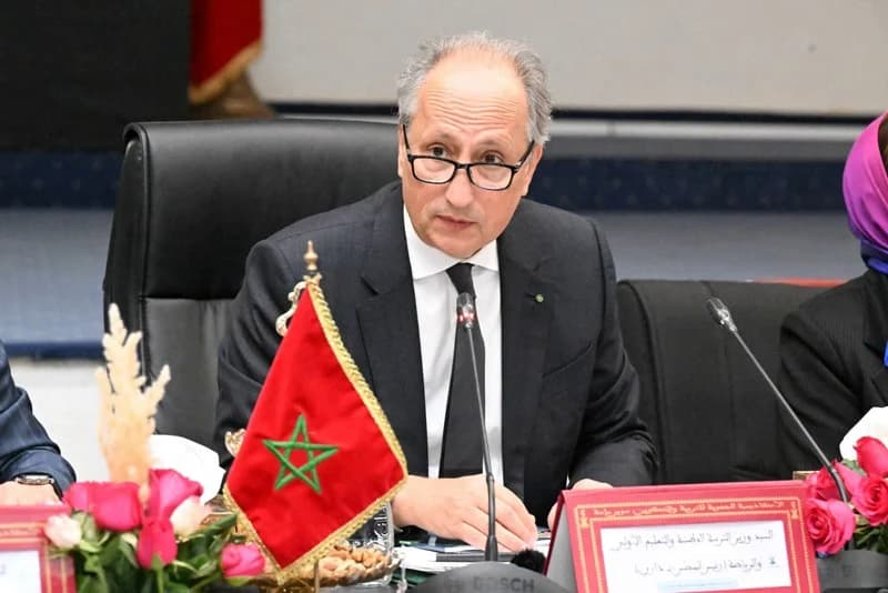 برادة يكشف نتائج "الكفاءة المهنية"