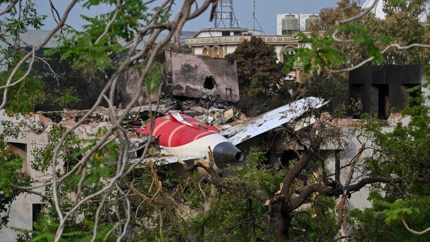 تحطم طائرة بوينغ 787 تابعة لإير إنديا: انقطاع الوقود بعد الإقلاع