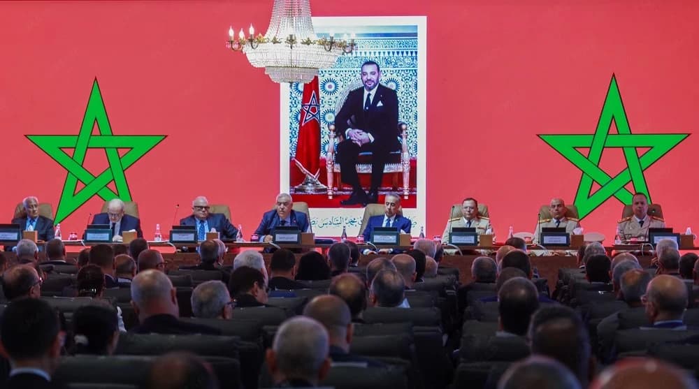 بمناسبة عيد العرش.. وزير الداخلية يعقد اجتماع عمل مع الولاة والعمال بتطوان