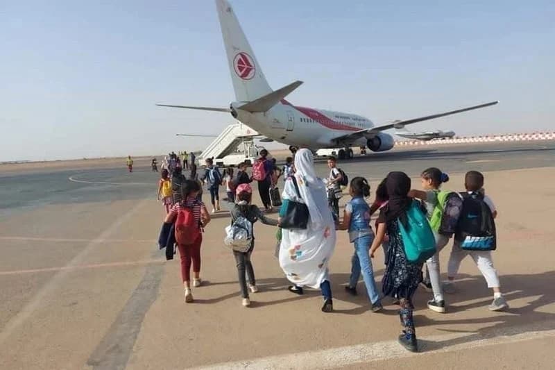 جمعيات مغربية بإيطاليا تدين استغلال أطفال مخيمات تندوف