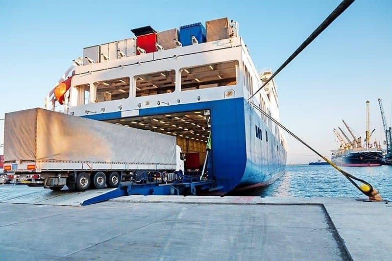 خط بحري جديد بين أكادير وداكار يعزز التبادل التجاري بين المغرب والسنغال