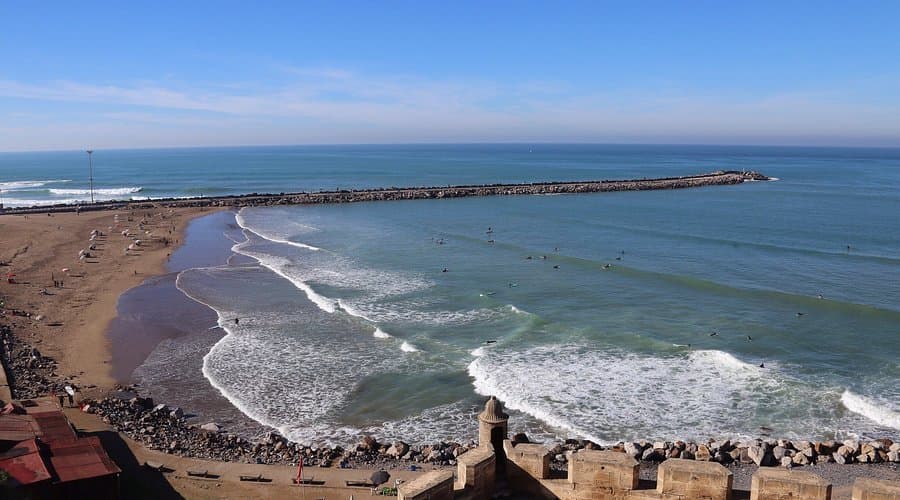 203 شاطئاً تحت المراقبة في المغرب لضمان جودة مياه السباحة