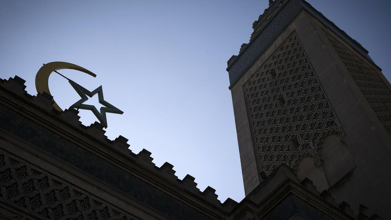 جدل في فرنسا حول موعد بداية رمضان