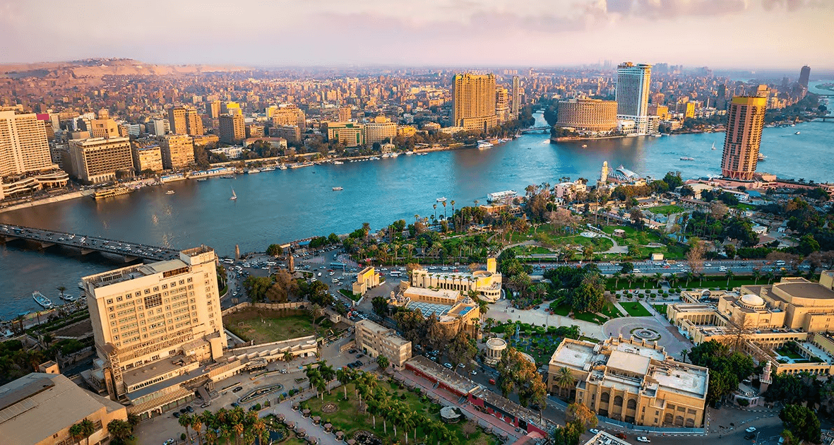 السفر إلى الخارج: تراجع ملحوظ في حجوزات الفرنسيين