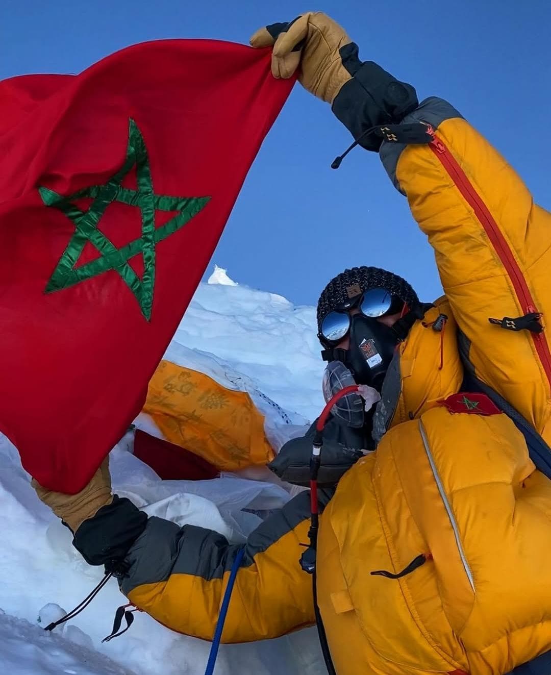 نوال صفنضلة تحقق إنجازاً تاريخياً في الهيمالايا