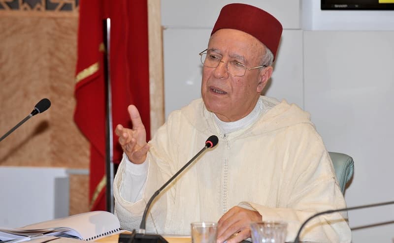وزارة الأوقاف: توقيف خطيب جمعة بوجدة بعد حديثه عن أحداث معبر سبتة