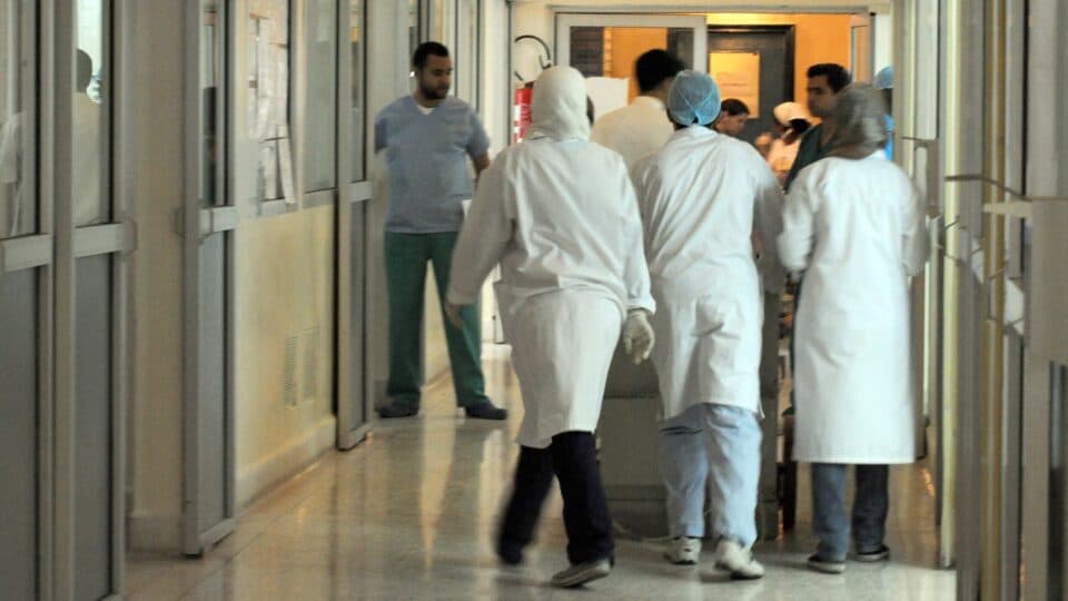 حفل زفاف باليوسفية: أكثر من 80 حالة يشتبه في تسممها تنقل إلى مستشفى شيشاوة