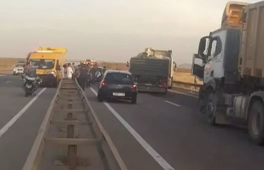 الطريق السيار برشيد-خريبكة: مصرع 6 أشخاص وإصابة اثنين في اصطدام مروع