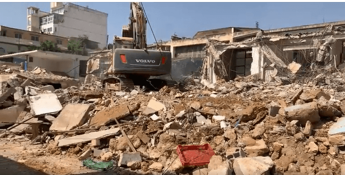 فاس: جدل داخل المجلس الجماعي بعد توقيف أشغال تهيئة السوق المركزي