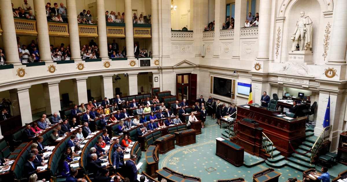 برلمان بلجيكا … إقرار معاهدة السجناء مع إيران يثير السخرية في العالم