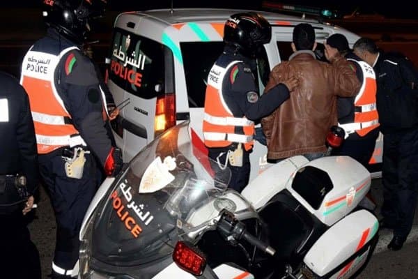 الرباط ... توقيف عشرة أشخاص للاشتباه في ارتباطهم بشبكة إجرامية متورطة في النصب والاحتيال