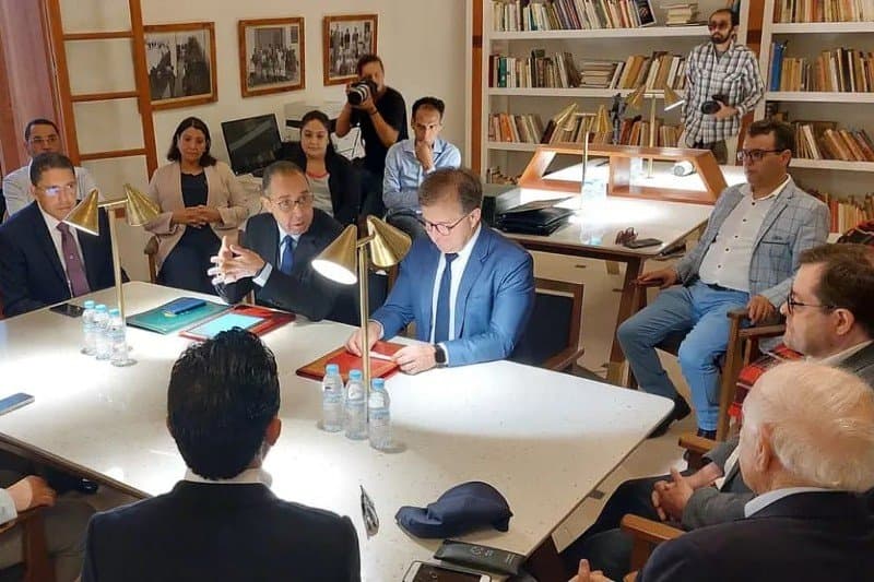 مدينة الصويرة … اتفاقية تجمع القاضي عياض و لاروشیل الفرنسية