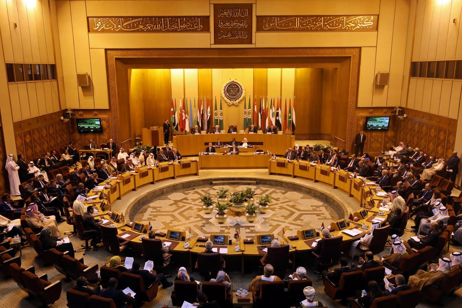 الجامعة العربية تدعو إلى سرعة تقديم الإغاثة للمناطق المنكوبة