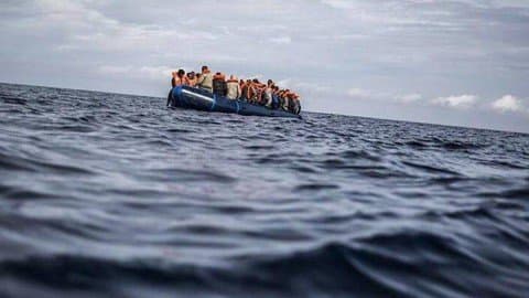 البحرية الملكية تحبط عمليات هجرة سرية وتضبط 167 شخصا من جنسيات مختلفة