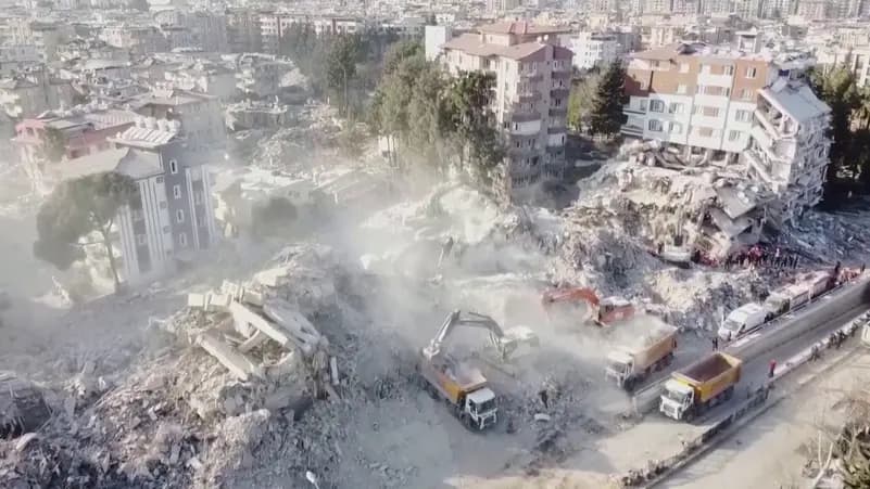 خبير جيولوجي يفجر مفاجأة: الزلازل لن تتوقف لمدة سنة