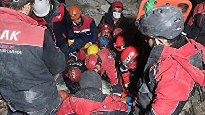 زلزال جنوب تركيا.. إنقاذ أم وطفليها بعد 228 ساعة تحت الأنقاض بولاية هاتاي