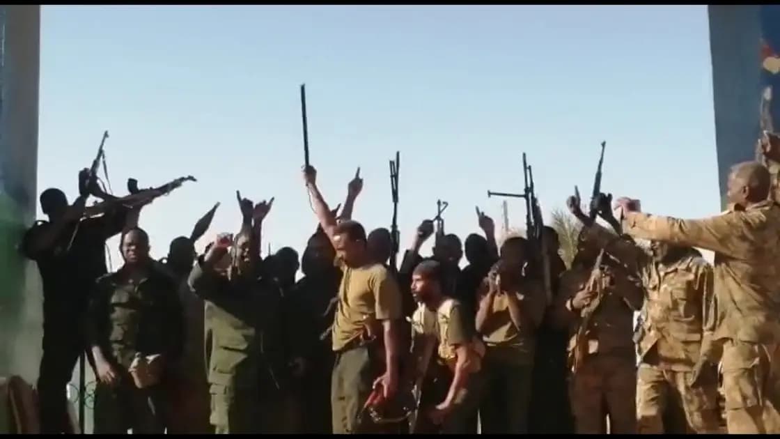 تجدد الاشتباكات العنيفة في الخرطوم.. والجيش: نفذنا عملية نوعية ناجحة