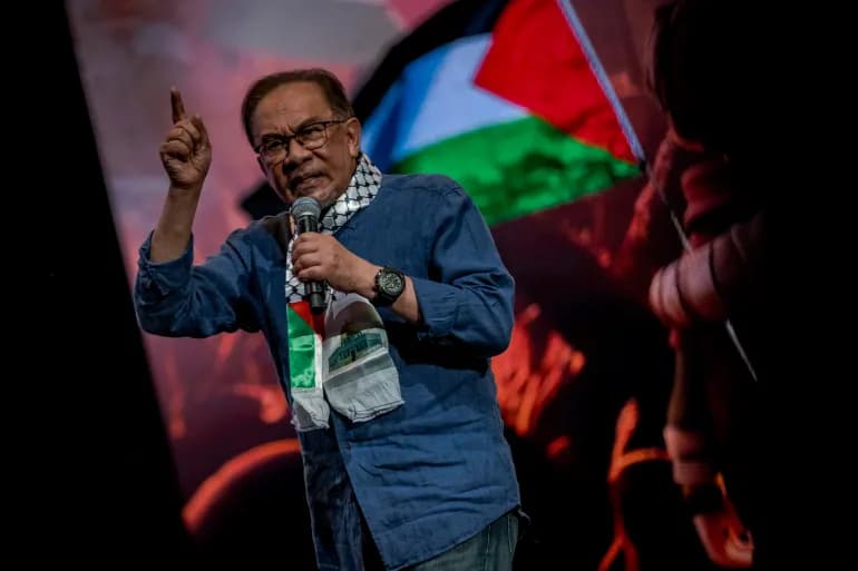 "ميتا" تعتذر من رئيس وزراء ماليزيا وتعيد المنشور المحذوف
