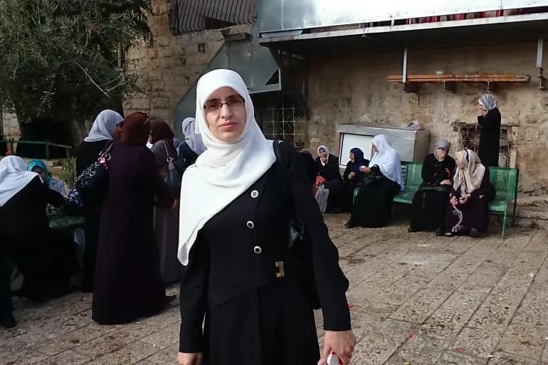 خرجتُ من سجن إلى آخر وهذه العقوبات تسري عليّ
