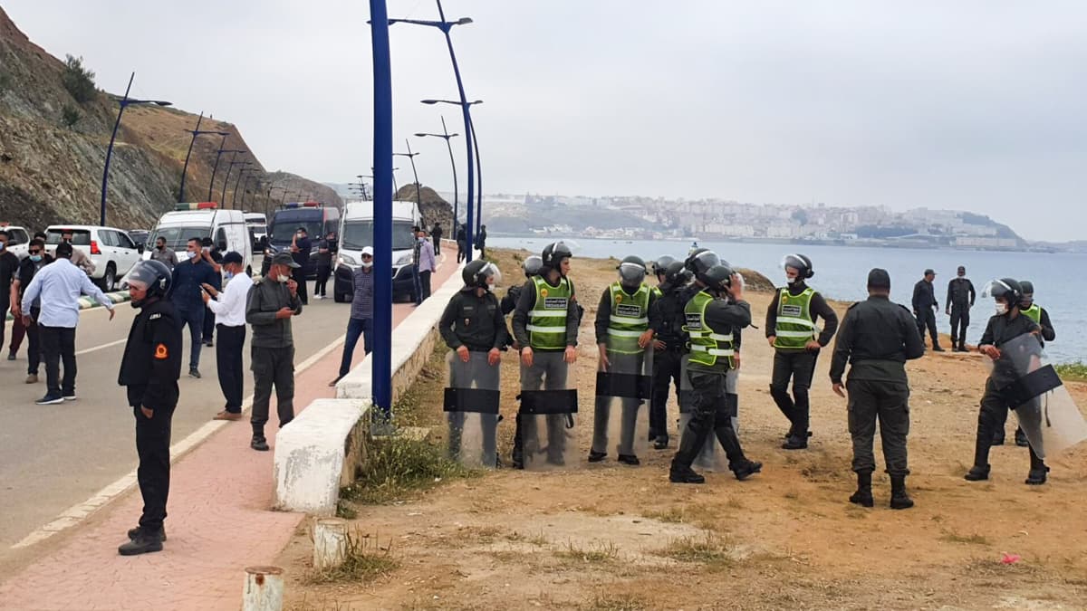 حاكم سبتة المحتلة يشيد بتعاون المغرب في إحباط محاولات الحريگ