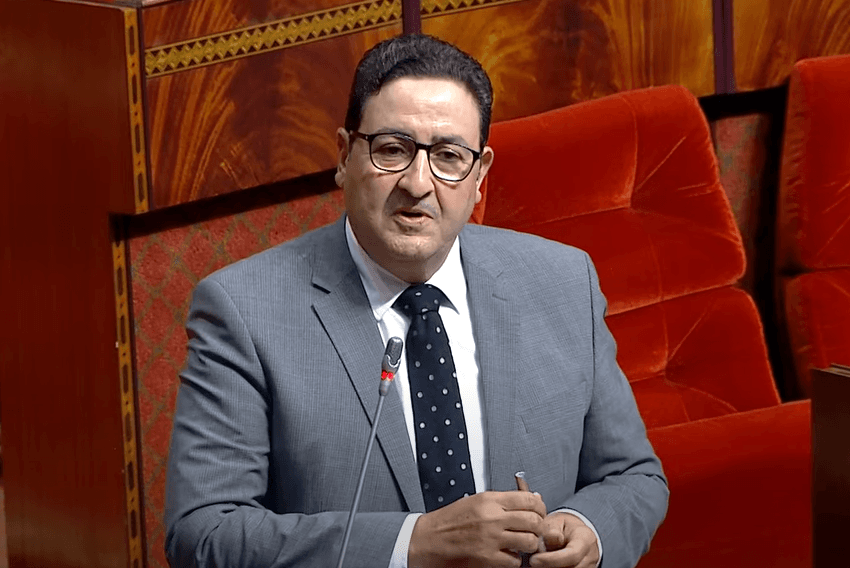 وزير النقل يكشف عن مشروع ربط الحسيمة بشبكة السكك الحديدية