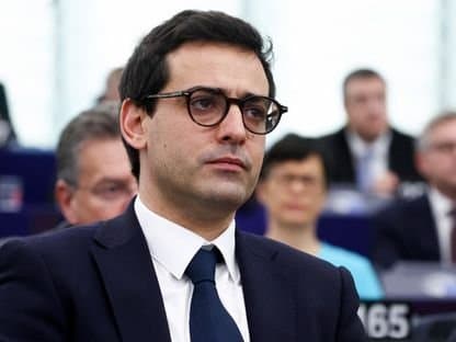سيجورنيه يدعو إلى إستراتيجية 'أوروبا أولاً' لمواجهة تحديات الحرب التجارية والتهديدات الاقتصادية
