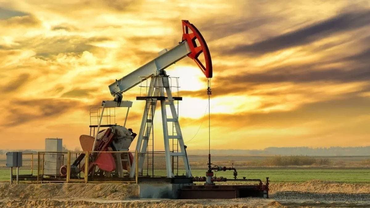 أسعار النفط تتجاوز 80 دولارًا للبرميل بسبب العقوبات الأمريكية