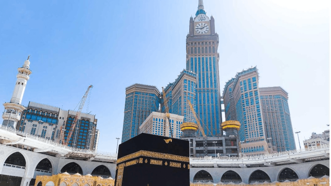 انطلاق أول فوج من الحجاج المغاربة نحو الديار المقدسة